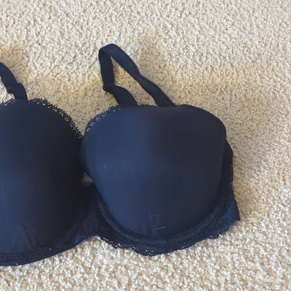 Victoria's Secret Dream Angels Lined Demi Black Bra Size 34 DD_3